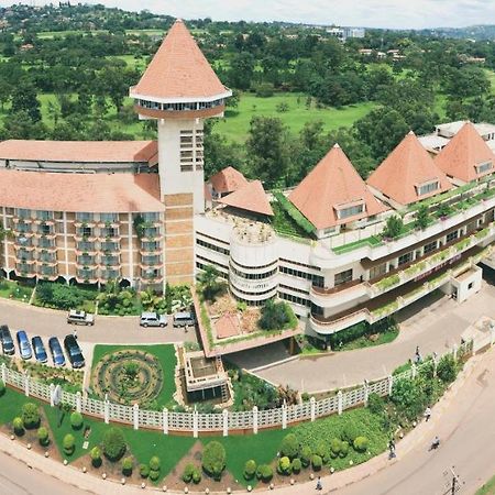 Golf Course Hotel Kampala Eksteriør billede